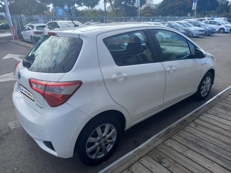 Toyota Yaris 2ème main, 2017