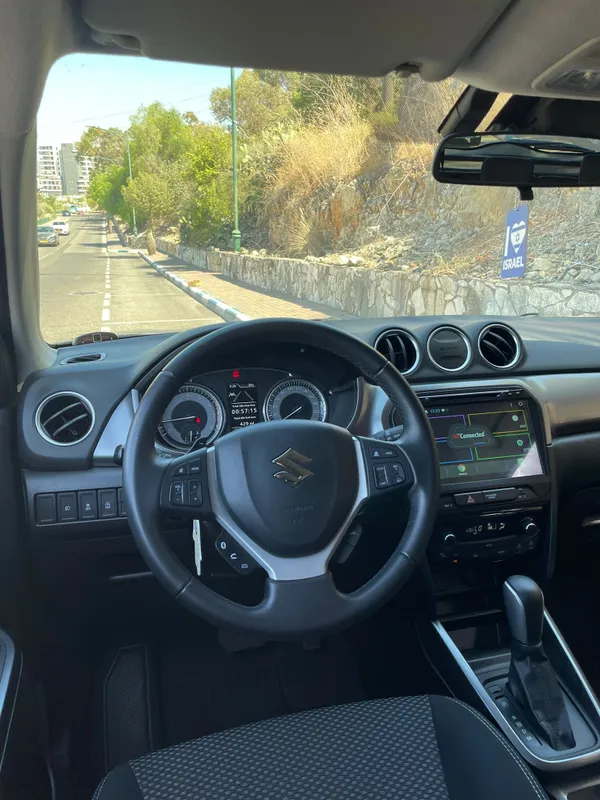 Suzuki Vitara 2nd hand, 2021, private hand