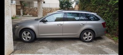 סקודה אוקטביה יד 2 רכב, 2015, פרטי