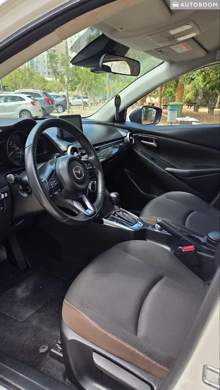 Mazda 2 с пробегом, 2023