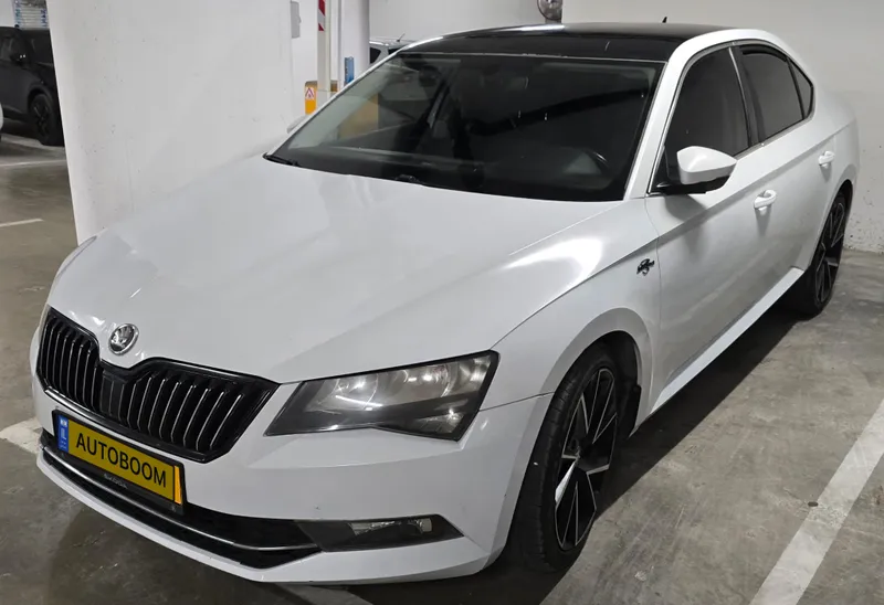 Skoda Superb 2nd hand, 2015