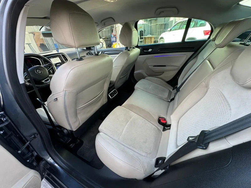 Renault Megane 2nd hand, 2018, private hand