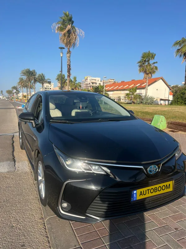 Toyota Corolla 2nd hand, 2019, private