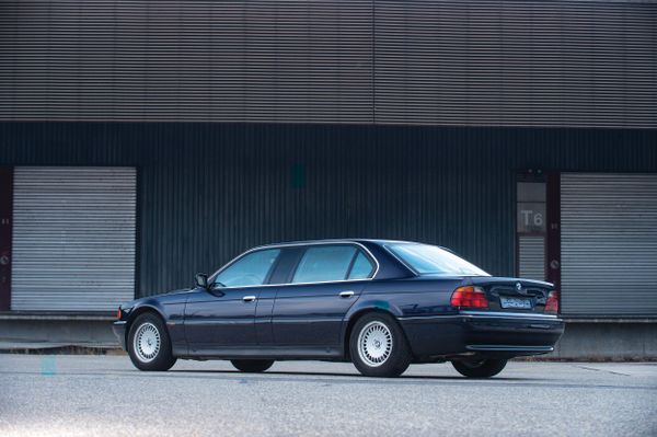 BMW 7 series 1994. Bodywork, Exterior. Sedan Long, 3 generation
