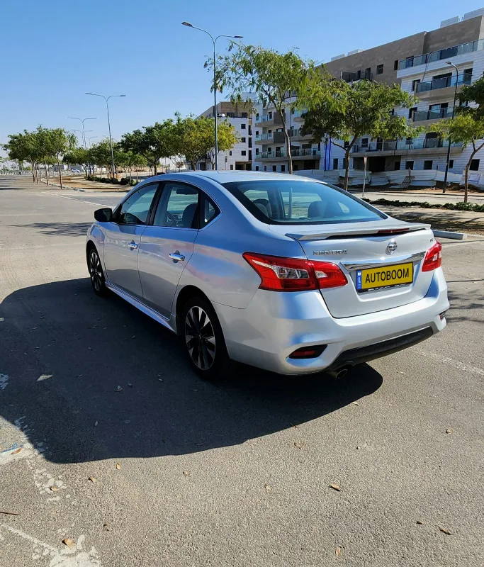 Nissan Sentra 2ème main, 2018