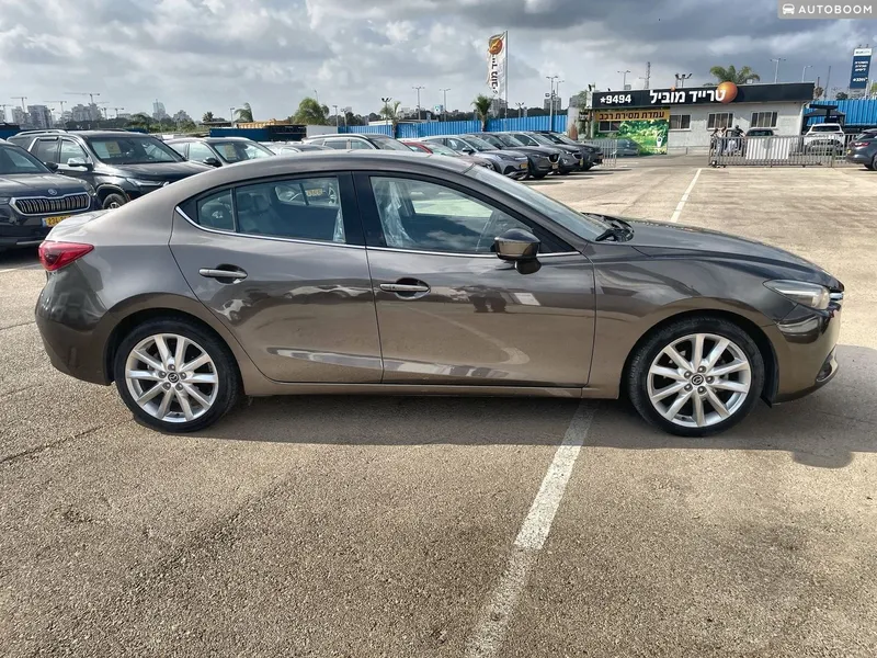 Mazda 3 2ème main, 2017, privée