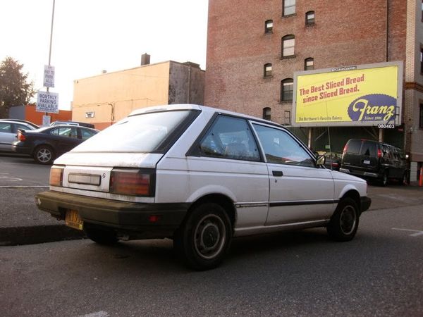 Nissan Sentra 1986. Carrosserie, extérieur. Hatchback 3-portes, 2 génération