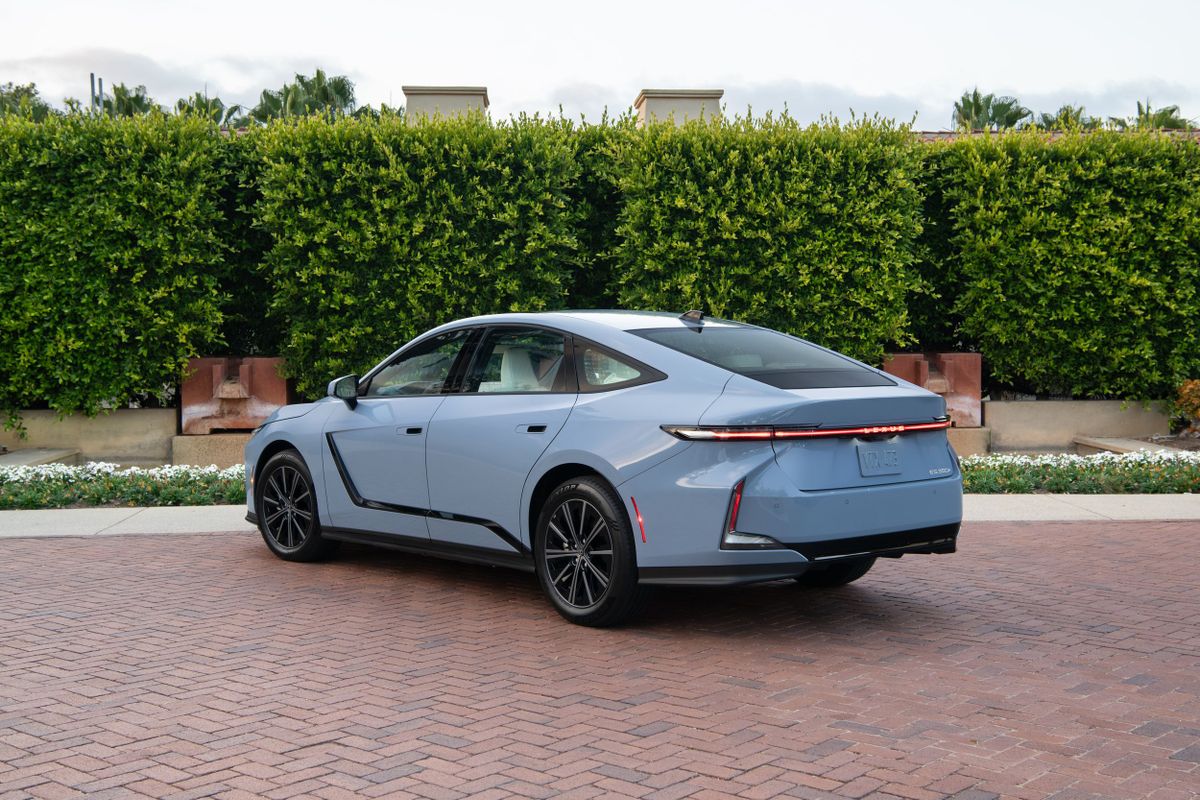 Lexus ES 2026. Кузов. Седан, 8 поколение