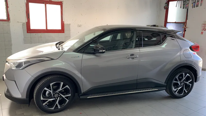 Toyota C-HR 2nd hand, 2020, private hand