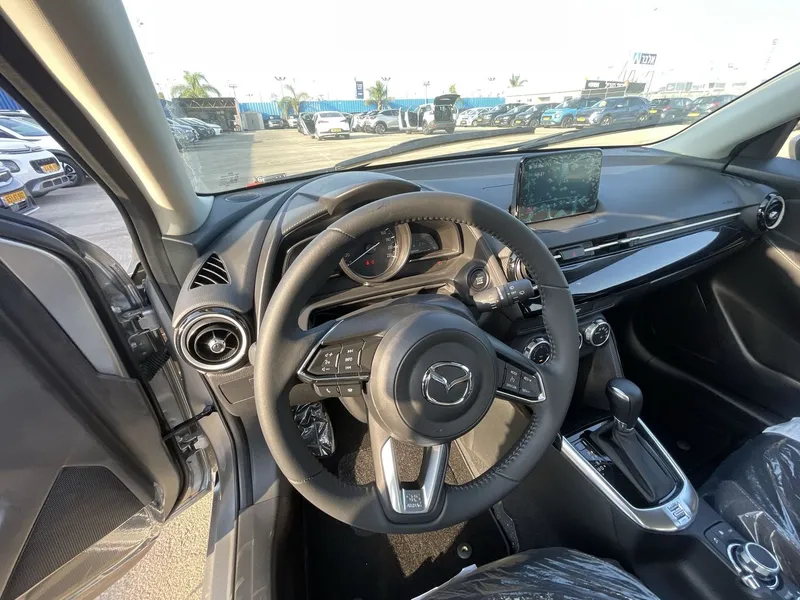 Mazda 2 новый, 2024