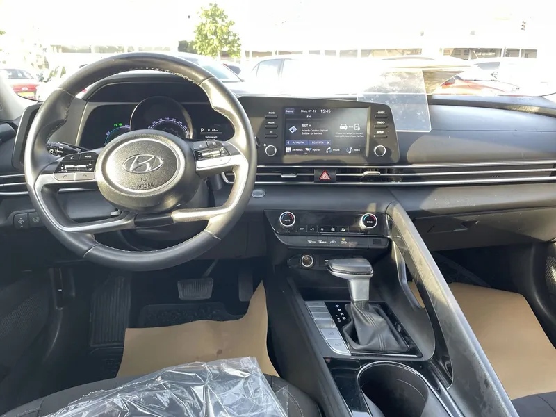 Hyundai Elantra 2ème main, 2023