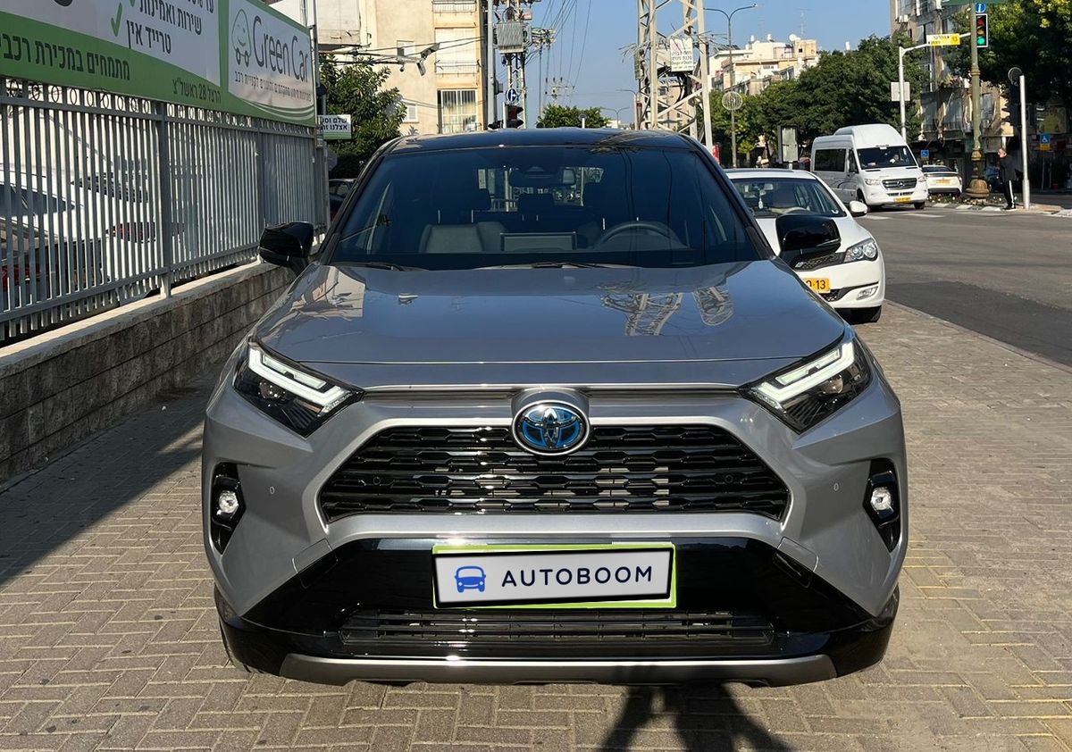 טויוטה ראב 4 יד 2 רכב, 2022, פרטי