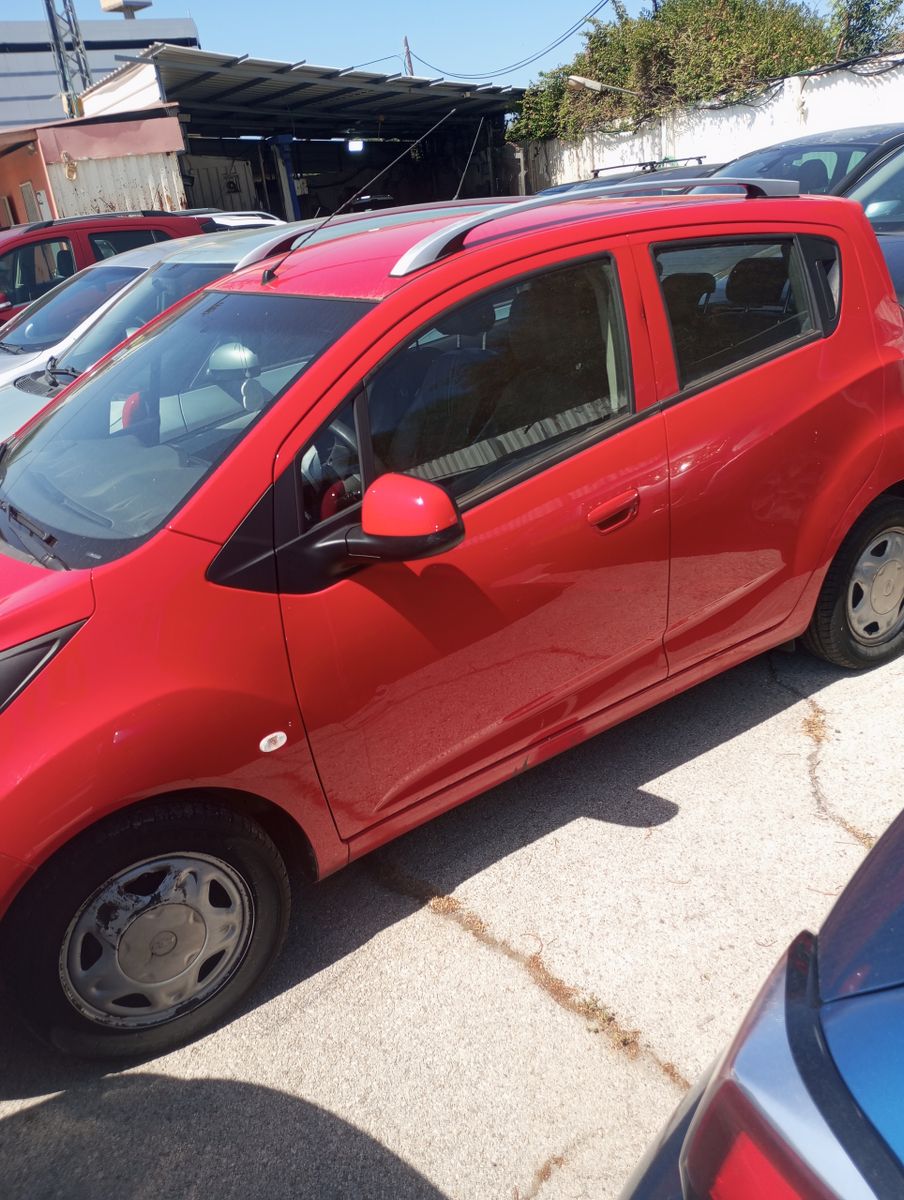 Chevrolet Spark 2ème main, 2014, main privée
