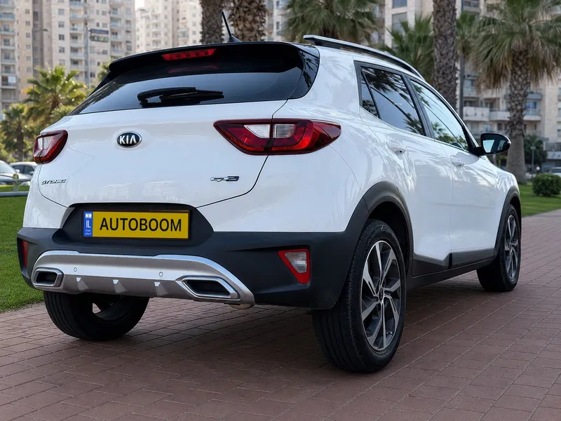 Kia Stonic 2nd hand, 2021, private