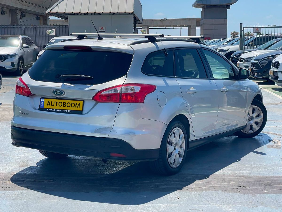 Ford Focus 2ème main, 2011, privée