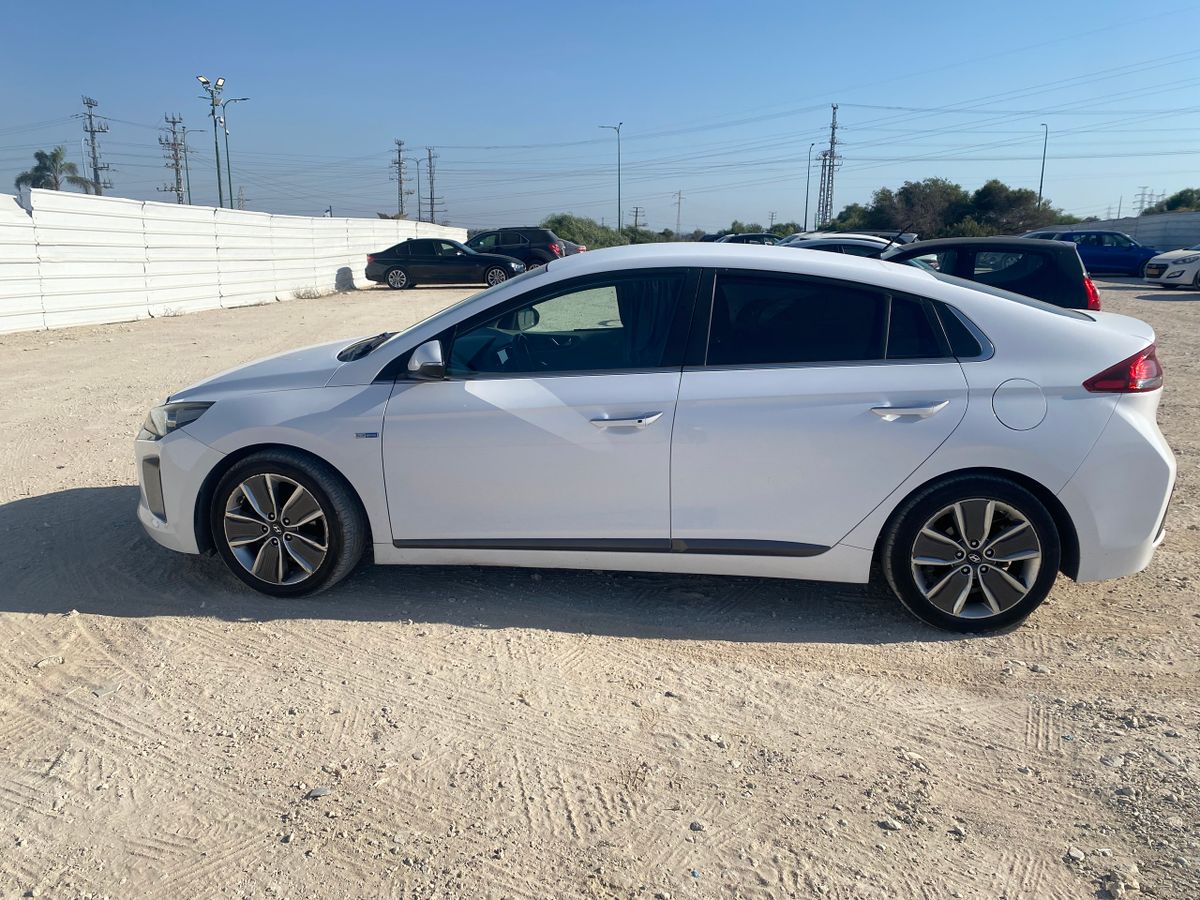 Hyundai IONIQ с пробегом, 2018, частная рука
