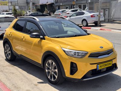 Kia Stonic, 2020, photo