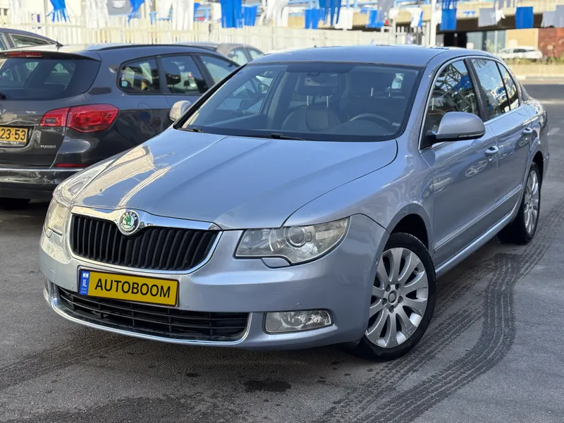 Skoda Superb 2nd hand, 2012