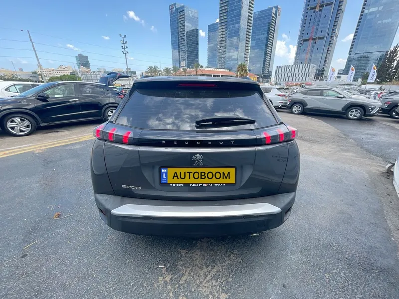 Peugeot 2008 2nd hand, 2022