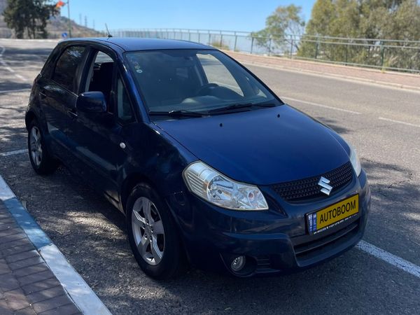 سوزوكي SX4 مستعمل, 2010
