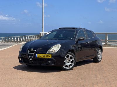 Alfa Romeo Giulietta 2ème main, 2014, main privée