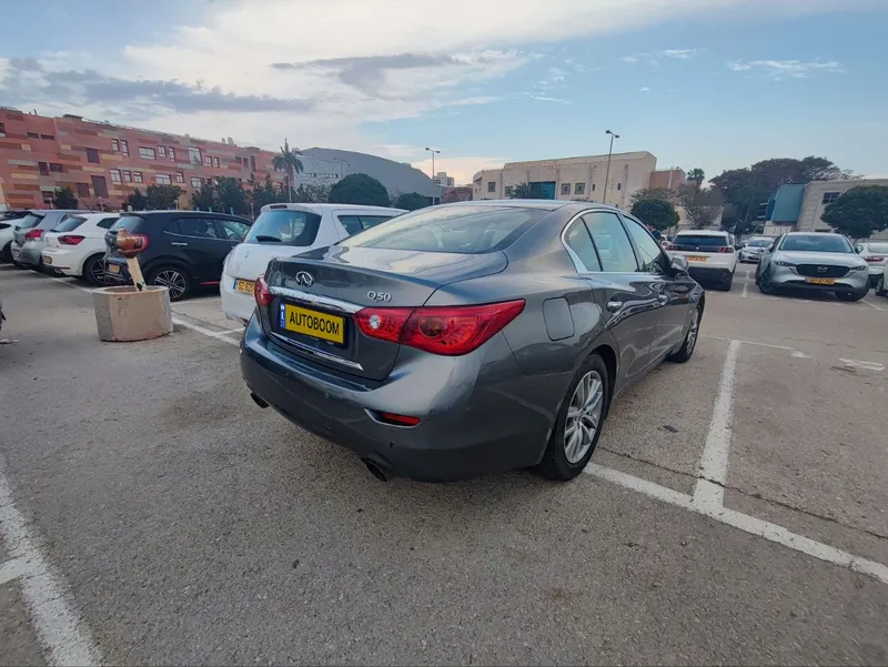 Infiniti Q50 2ème main, 2017, main privée