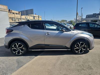Toyota C-HR 2nd hand, 2021, private hand