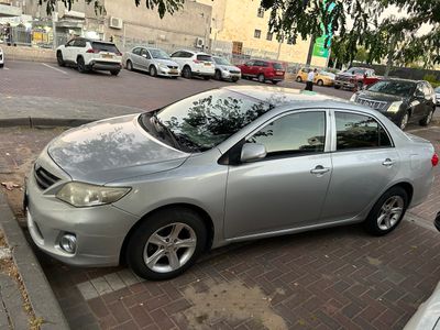 Toyota Corolla 2nd hand, 2012, private hand