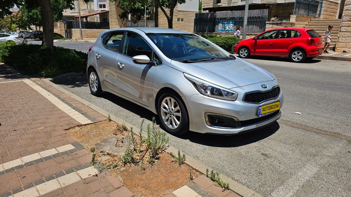 Kia Ceed 2nd hand, 2016, private