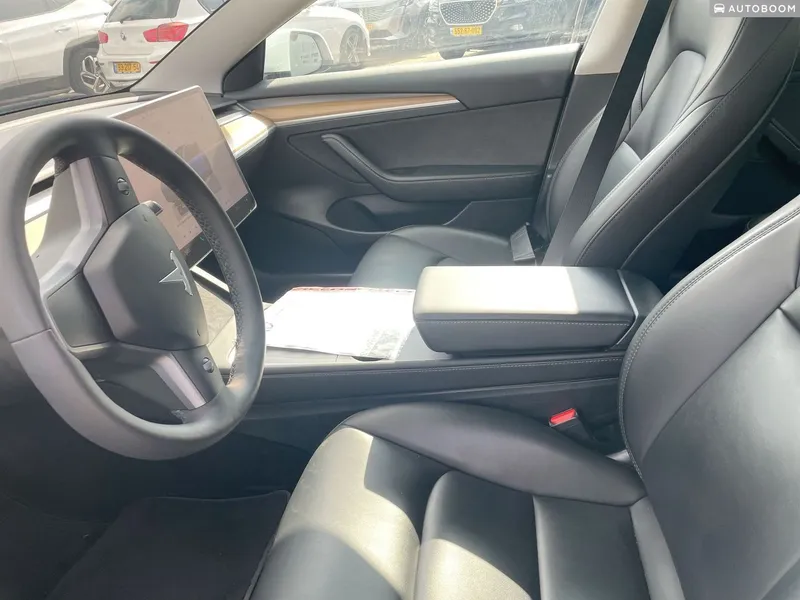 Tesla Model 3 2nd hand, 2023