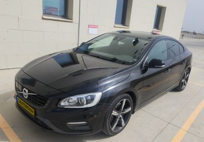 Volvo S60 2nd hand, 2017, private hand