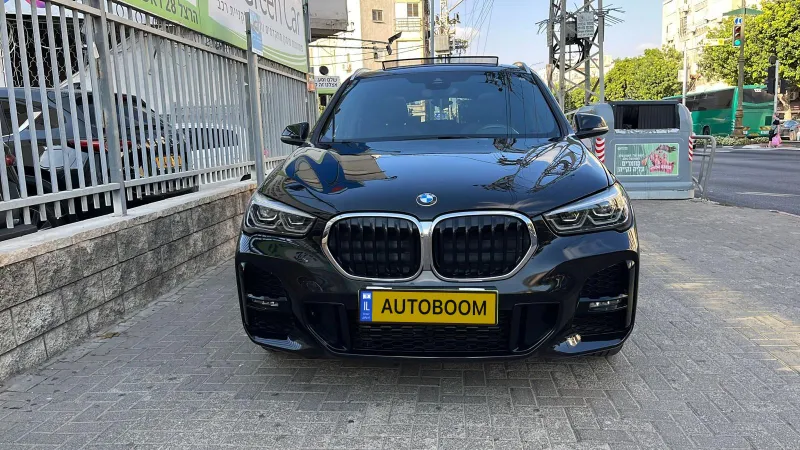 BMW X1 2nd hand, 2021, private hand