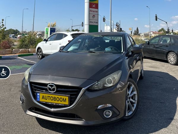 Mazda 3 2ème main, 2013, main privée