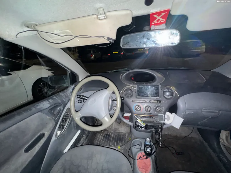 Toyota Yaris 2nd hand, 2002, private