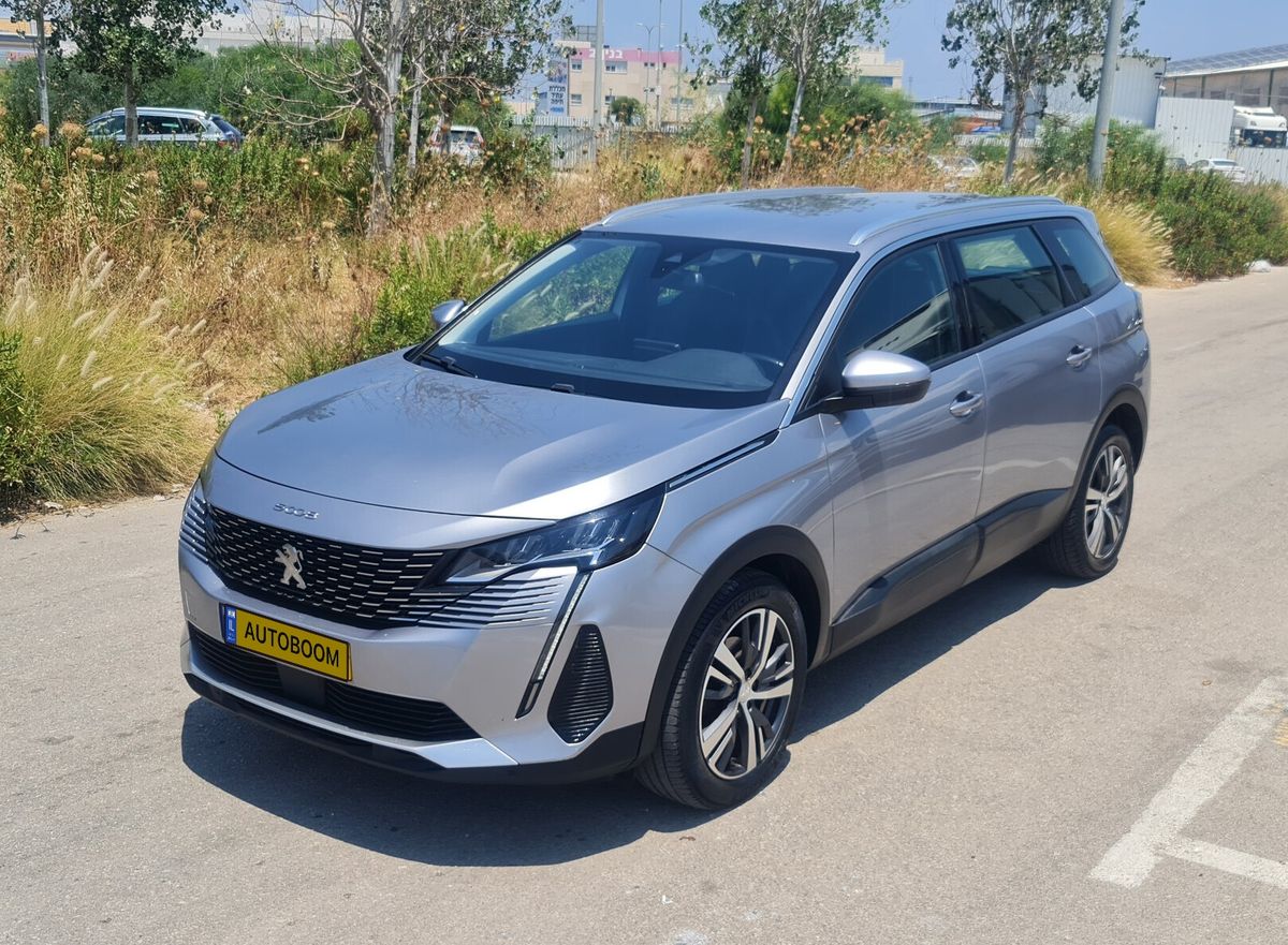 Peugeot 5008 2nd hand, 2021, private hand