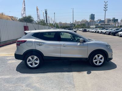Nissan Qashqai 2ème main, 2018, main privée