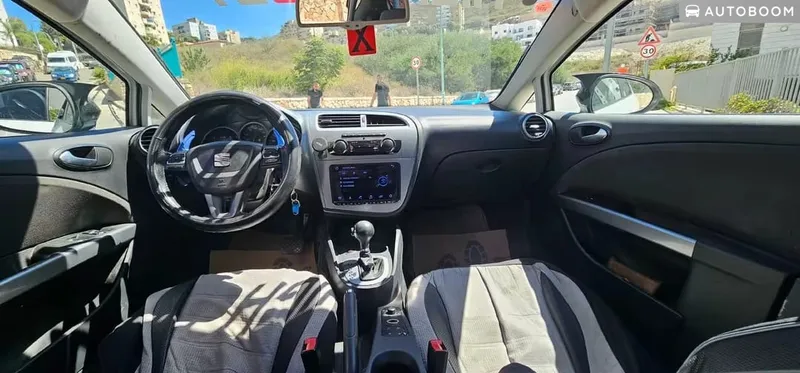 SEAT Leon с пробегом, 2012, частная