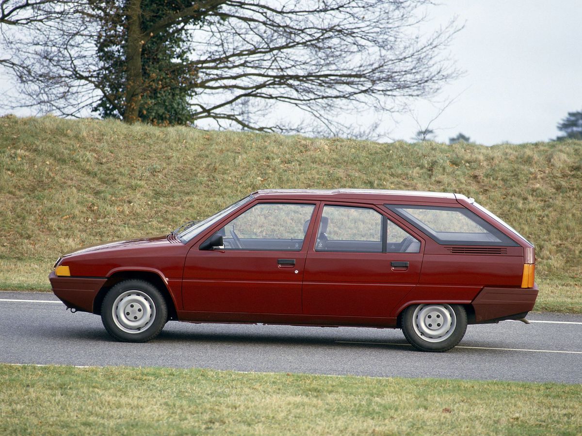 סיטרואן BX ‏1982. מרכב, צורה. סטיישן 5 דלתות, 1 דור
