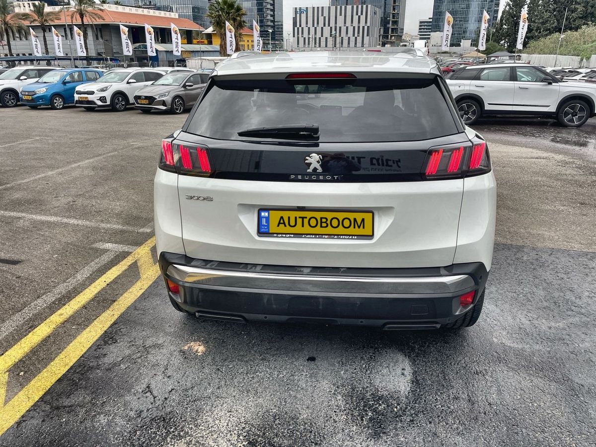 Peugeot 3008 2nd hand, 2021, private hand