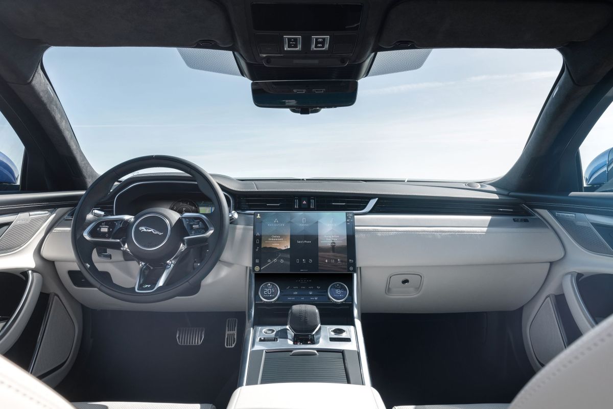 Jaguar XF 2020. Center console. Sedan, 2 generation, restyling