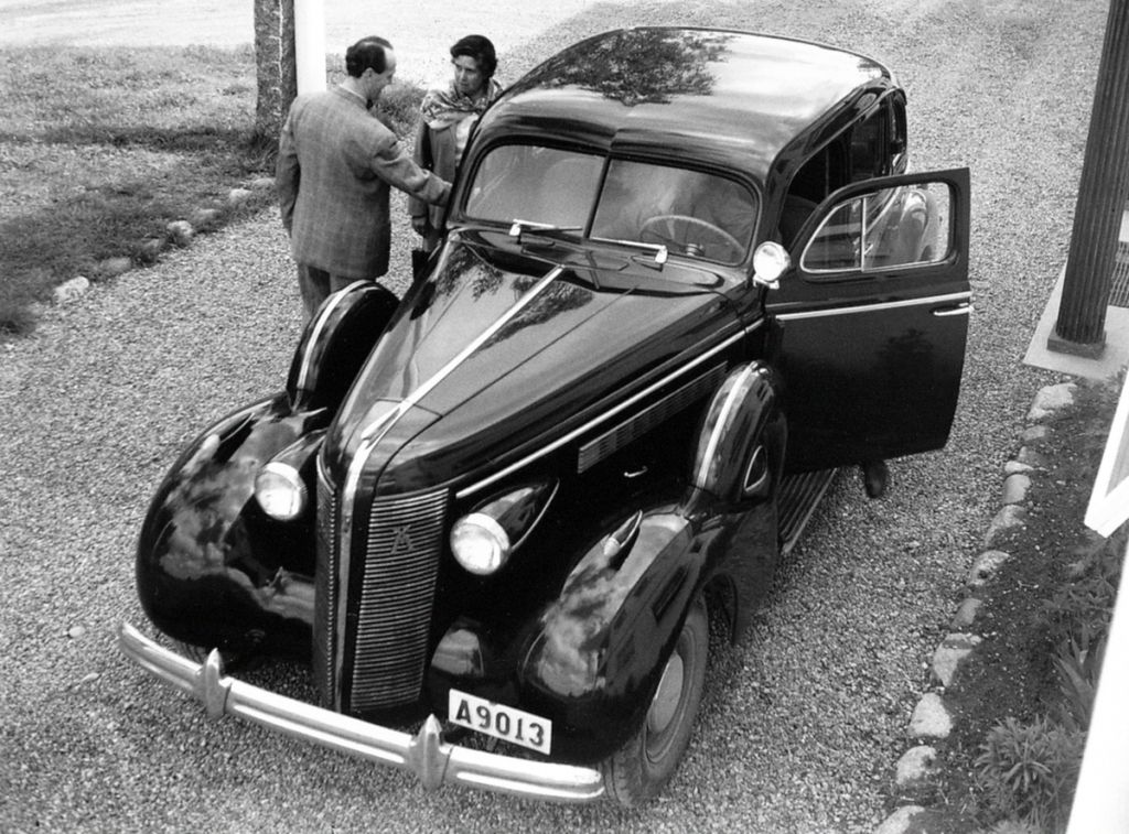 Buick Roadmaster 1936. Carrosserie, extérieur. Berline, 1 génération