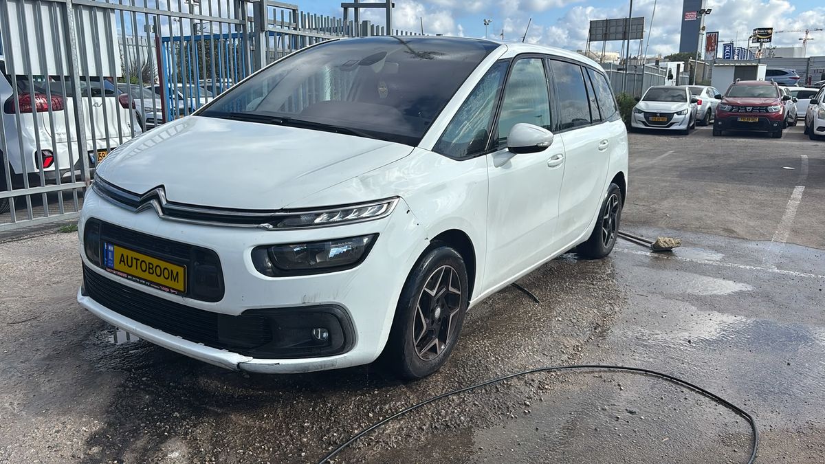 Citroën C4 SpaceTourer nouvelle voiture, 2018, privée
