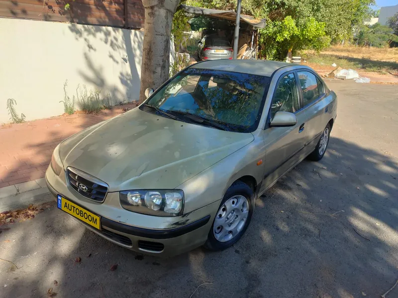 יונדאי אלנטרה יד 2 רכב, 2002