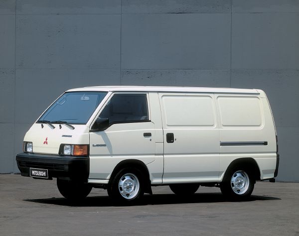 Mitsubishi L300 1987. Carrosserie, extérieur. Fourgonnette, 2 génération