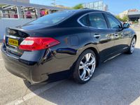 Infiniti M 2nd hand, 2010, private