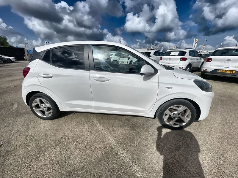 Hyundai i10 с пробегом, 2022, частная рука