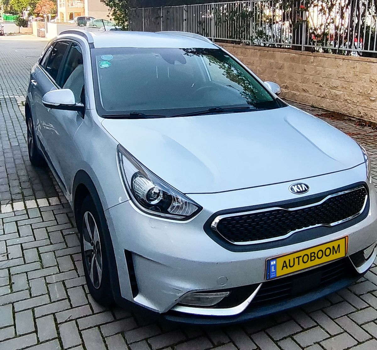 Kia Niro 2nd hand, 2017, private