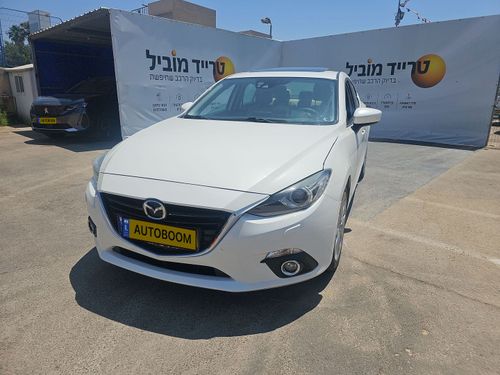 Mazda 3, 2015, photo