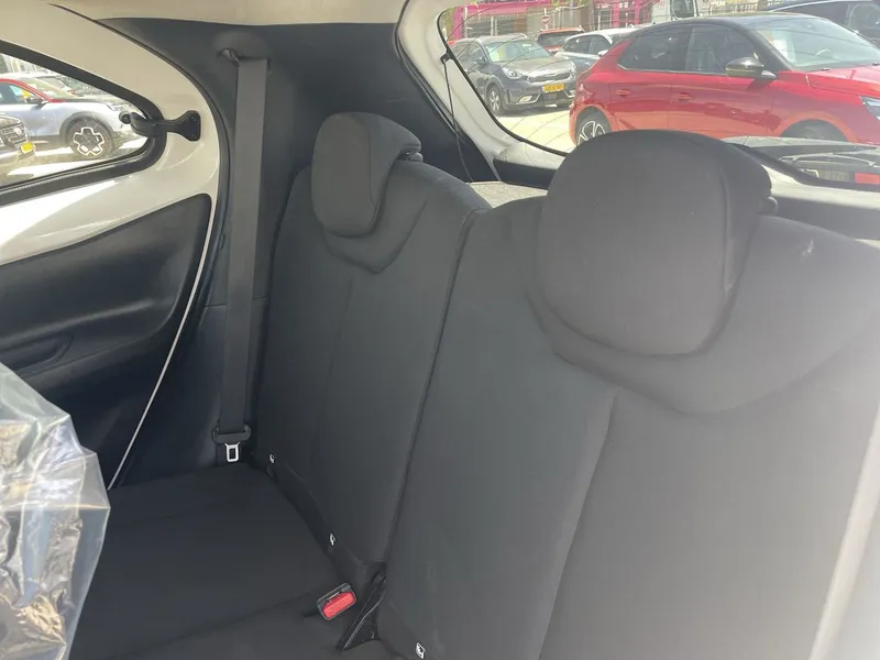 Toyota Aygo 2nd hand, 2022