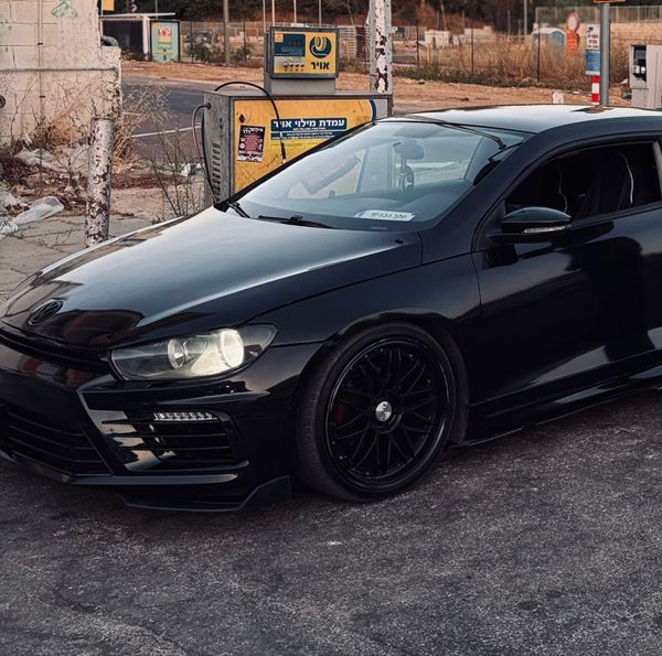 Volkswagen Scirocco 2ème main, 2011, main privée